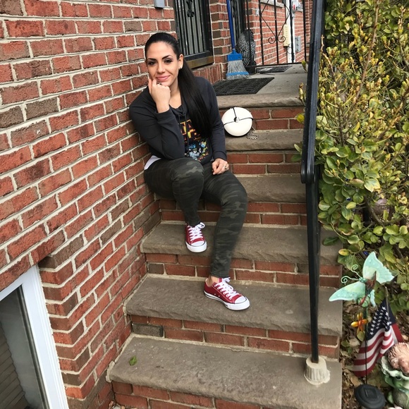 Share my closet items & I share back ... :) xoxoxo - Picture 6 of 8